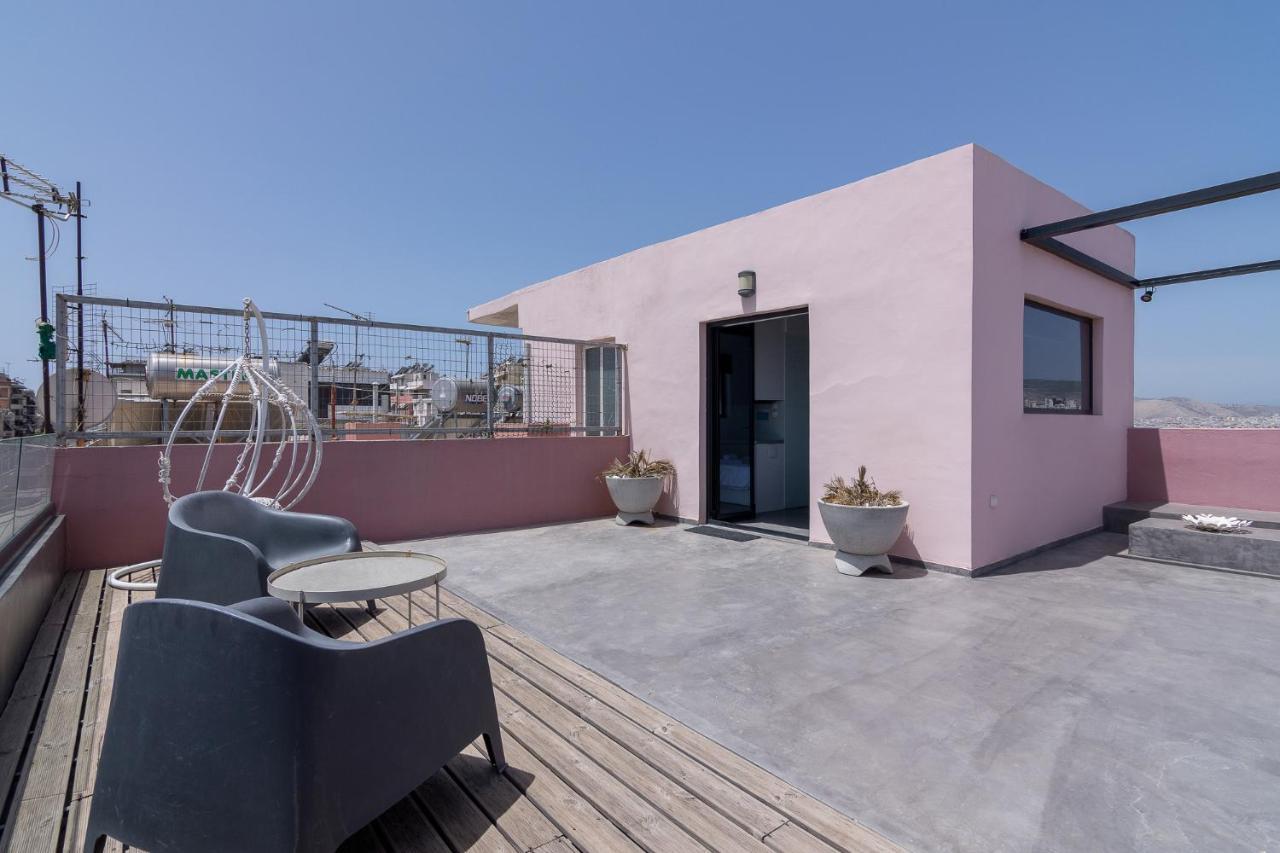 Apartment With Terrace In ピレウス エクステリア 写真