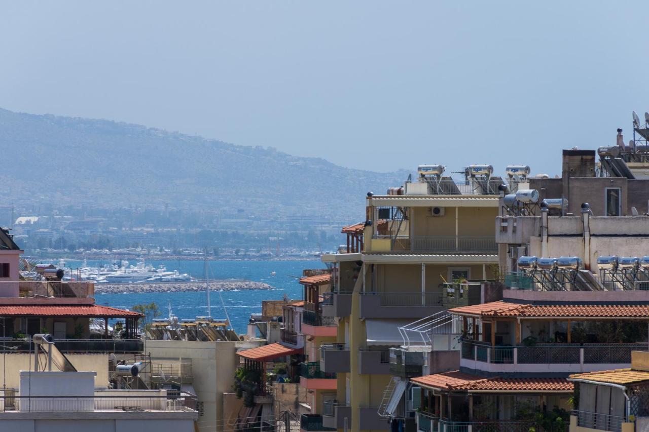 Apartment With Terrace In ピレウス エクステリア 写真